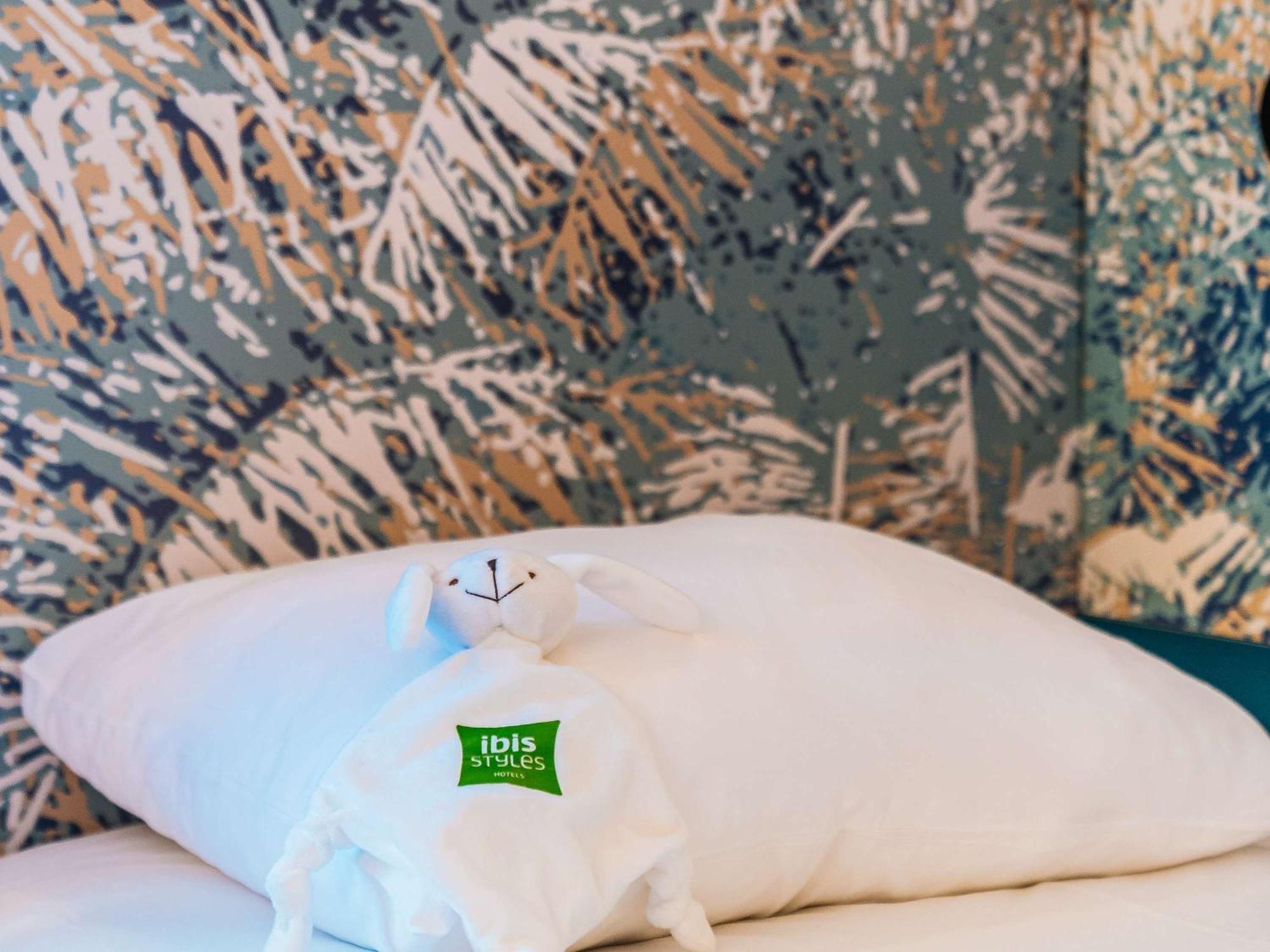 Hotel Ibis Styles Antibes Zewnętrze zdjęcie