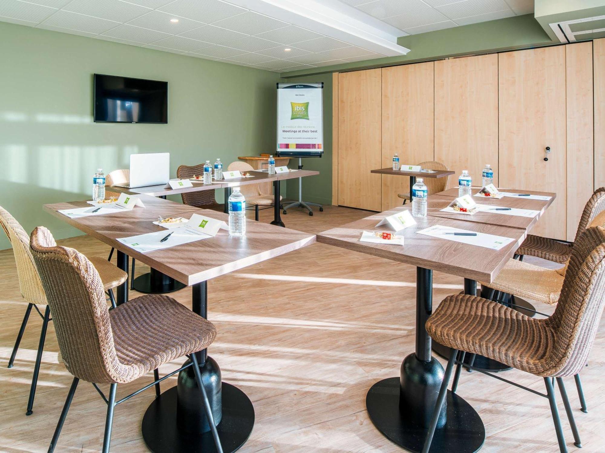Hotel Ibis Styles Antibes Zewnętrze zdjęcie